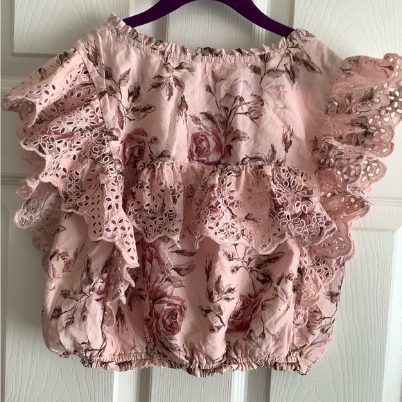 Gap Crop Top - Picture 2 of 6